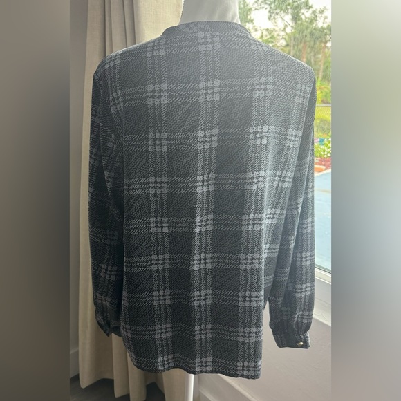 Peters & Ashley Liquid Silk Black Geometric Long Sleeve Vintage Blouse Size 14 - Picture 6 of 10